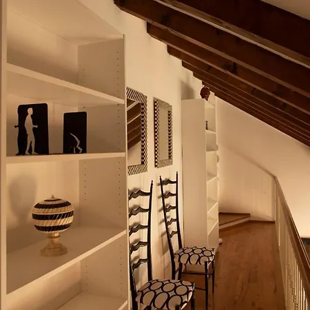 Piazzetta Del Castello Apartament