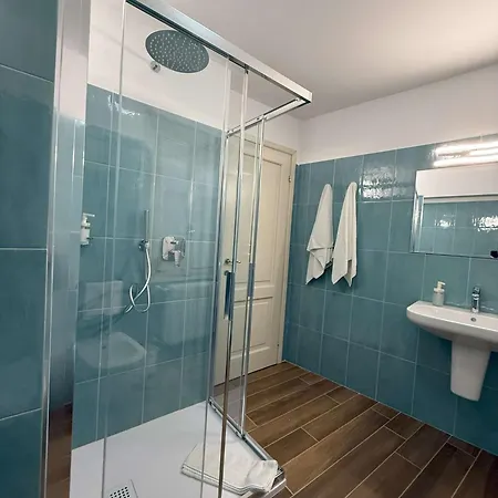 Piazzetta Del Castello Apartamento Cernobbio